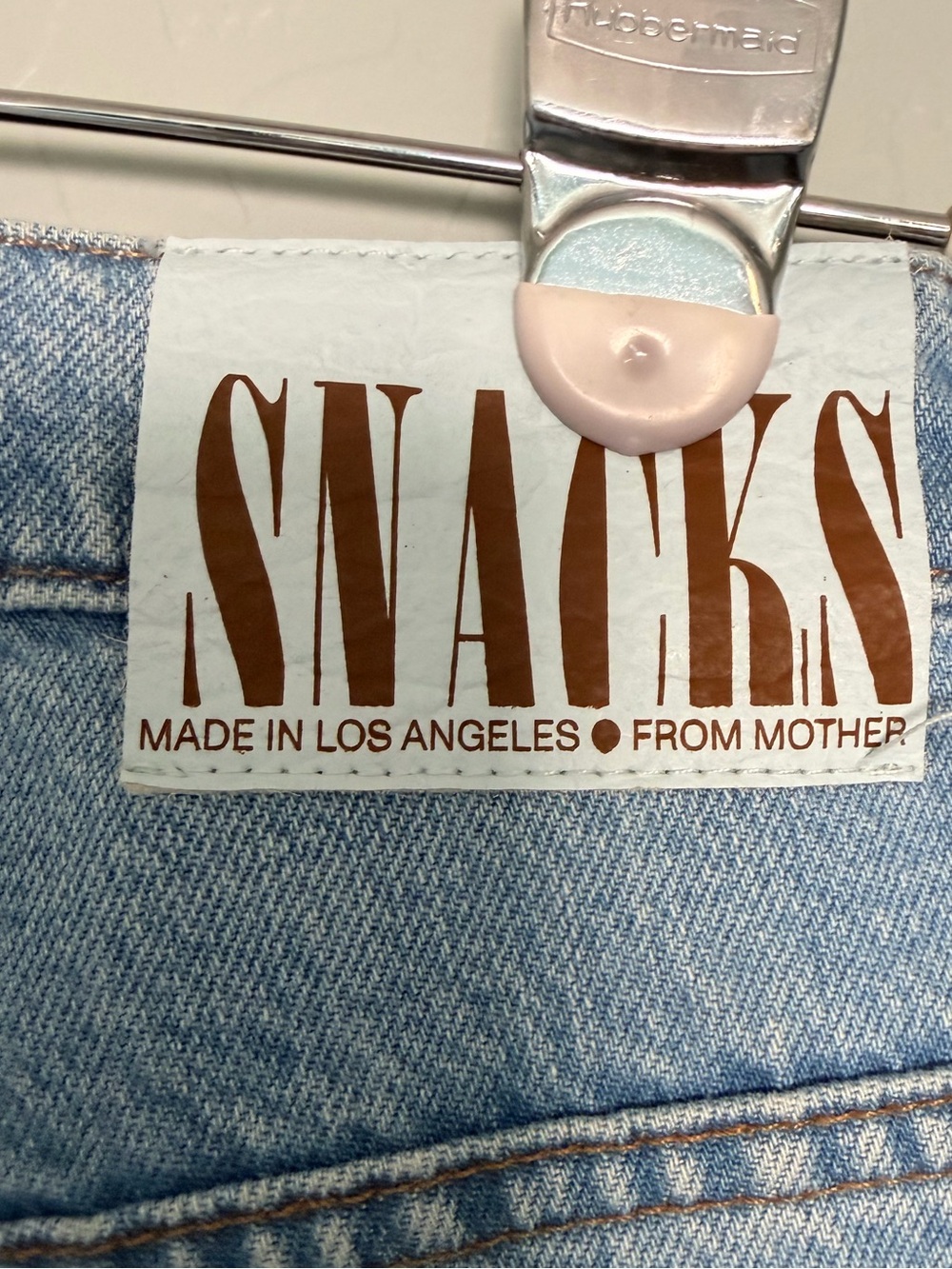 NWOT MOTHER SNACKS! High Waisted Twizzy Skimp Jeans in Just A Nibble - Size 26 - Picture 10 of 14
